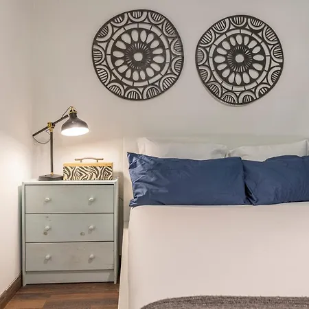 Traditional Alfama By Lovelystay דירה ליסבון