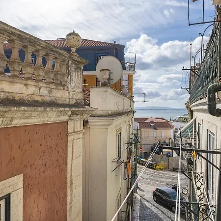 Traditional Alfama By Lovelystay *